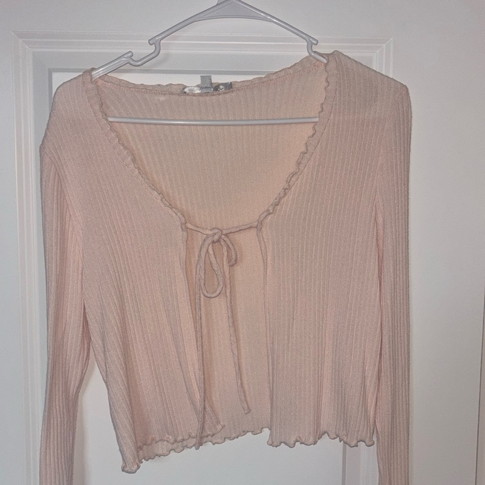 Adorable baby pink tie shirt 🩷🎀